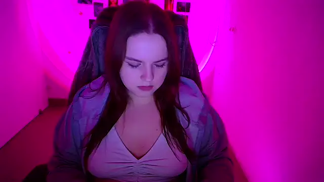 Kitty Mia Kitty online show from 02/14/26, 12:35