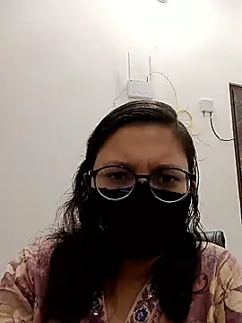 piryasharma005 online show from 01/12/26, 11:48