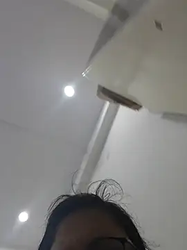 piryasharma005 online show from 02/28/26, 12:17