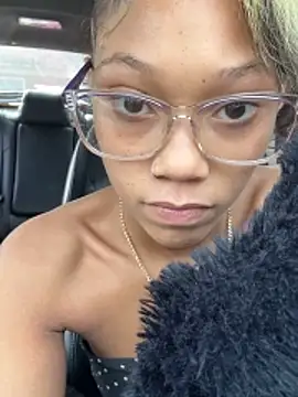 Tamiii420 online show from 02/25/26, 05:11