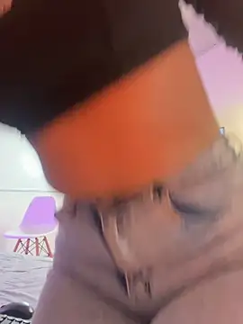 DulceRouss  online show from 04/17/26, 11:46