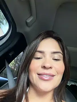 SofiaGomez444 online show from 05/18/26, 04:57