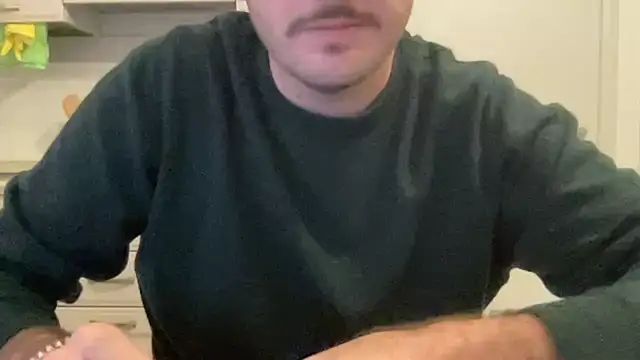 Al0neB0y01 online show from 01/06/26, 06:11