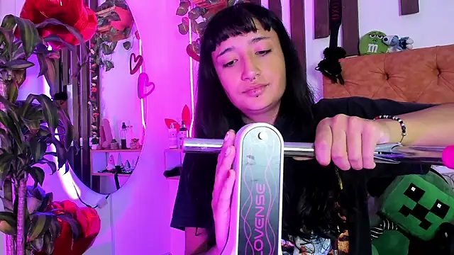 MeowMota  online show from 03/10/26, 06:13