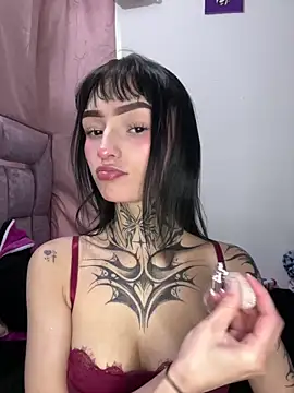 Snapshot of dulce-katt chatting on 04/08/26, 04:12 dulce-katt online show from 04/08/26, 04:12