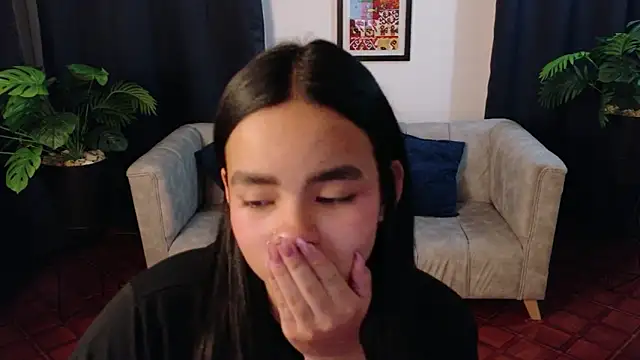 SofiaMante  online show from 03/06/26, 10:39