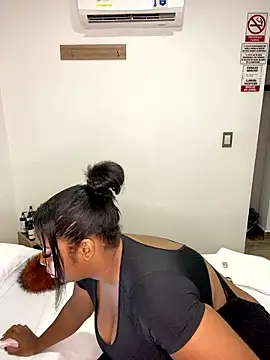 NataliaMillers online show from 01/14/26, 12:33