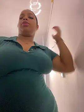Snapshot of NataliaMillers chatting on 07/15/26, 10:59 NataliaMillers online show from 07/15/26, 10:59
