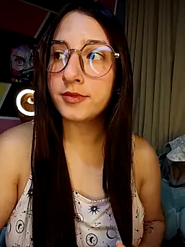 Snapshot of Mysticdooll69 chatting on 02/06/26, 06:40 Mysticdooll69 online show from 02/06/26, 06:40