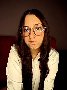 Snapshot of Mysticdooll69 chatting on 02/11/26, 05:34 Mysticdooll69 online show from 02/11/26, 05:34