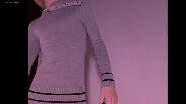 Snapshot of lilithot23 chatting on 01/31/26, 09:13 lilithot23 online show from 01/31/26, 09:13