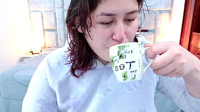 azul veraa online show from 02/25/26, 12:15