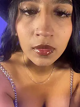 Snapshot of carina_lopez707rs chatting on 07/03/26, 12:11 carina lopez707rs online show from 07/03/26, 12:11
