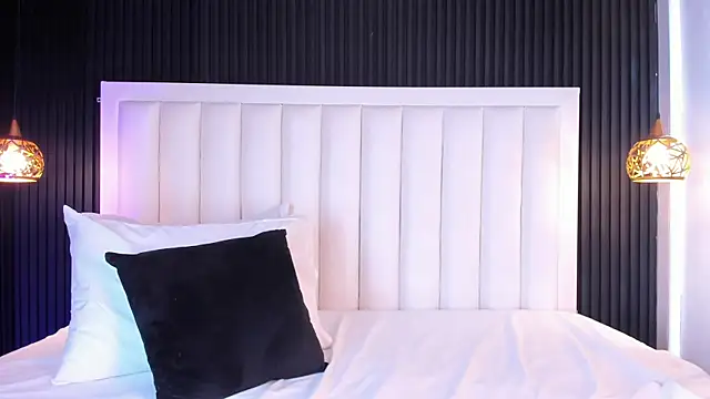 PandoraMiller online show from 04/10/26, 04:33