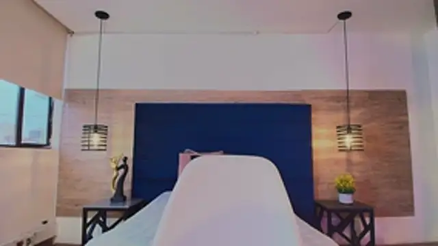 Ellie-Alves online show from 04/15/26, 05:20