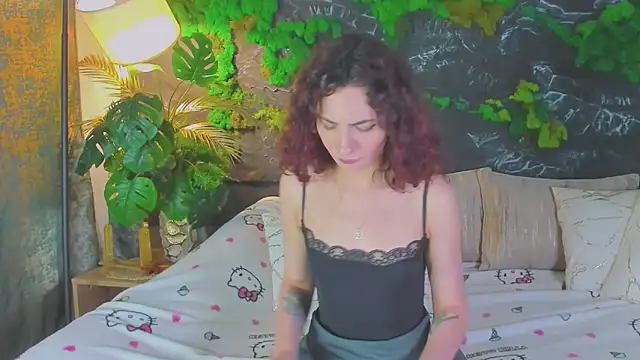 Snapshot of RIANA_SI chatting on 06/04/26, 08:37 RIANA SI online show from 06/04/26, 08:37