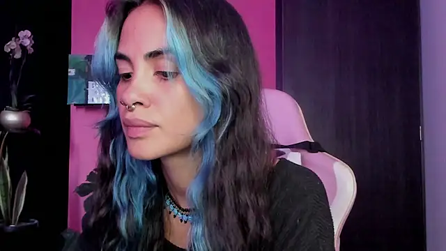 azula lillet online show from 01/15/26, 09:40