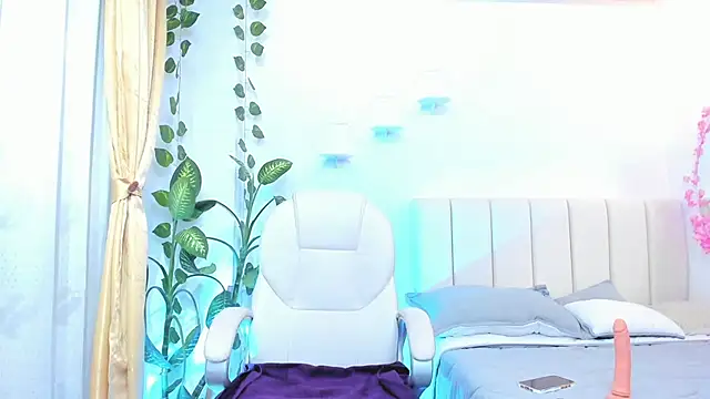 Snapshot of emily7_ chatting on 02/02/26, 08:40 emily7 online show from 02/02/26, 08:40