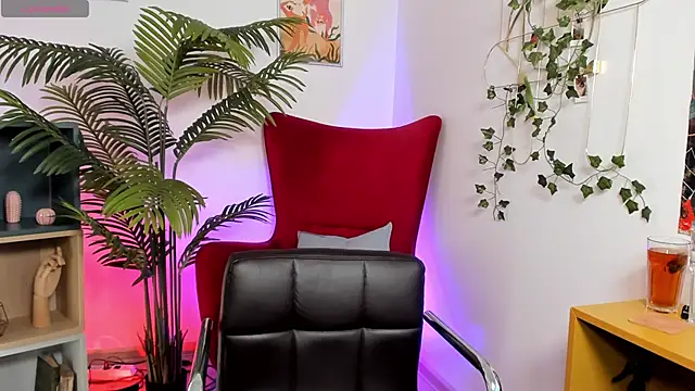 Ruby blossom  online show from 01/15/26, 06:07