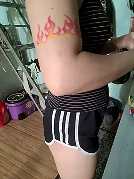 -LunaLust online show from 04/16/26, 02:23