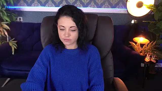 Dafni Monn online show from 11/20/25, 06:35