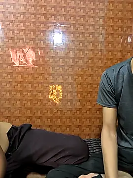 Antique stickchart couple online show from 02/13/26, 04:08