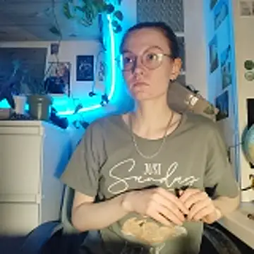 Shy Bamby online show from 04/28/26, 08:36