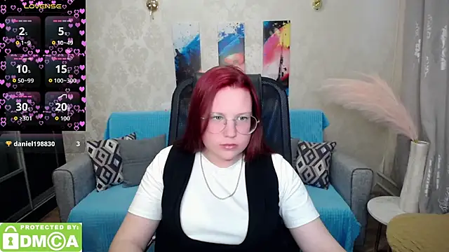 Snapshot of kuri_u chatting on 02/16/26, 12:01 kuri u online show from 02/16/26, 12:01