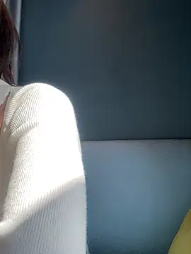 mi-ki1314 online show from 02/20/26, 04:42