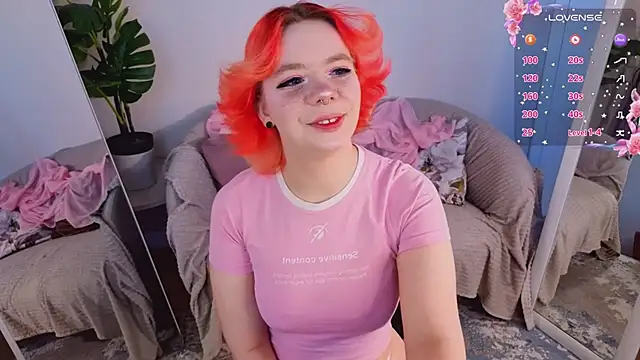 Waifu Ketrin online show from 04/02/26, 01:31