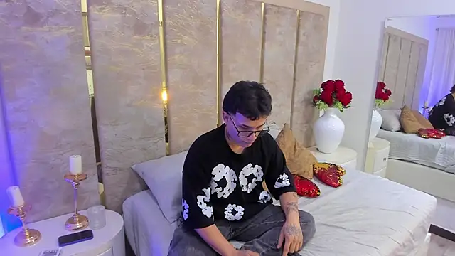 SamuParker online show from 01/09/26, 06:27