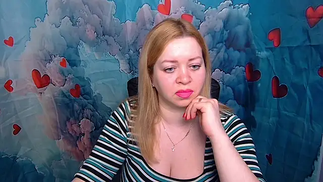 Snapshot of OliviaVerr chatting on 02/13/26, 01:18 OliviaVerr online show from 02/13/26, 01:18