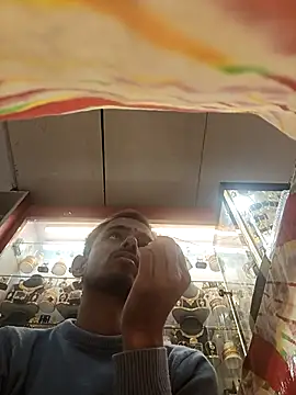 Rajkuma12345 online show from 02/02/26, 07:40