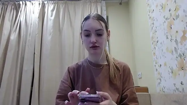 Eva Harris online show from 01/10/26, 06:09