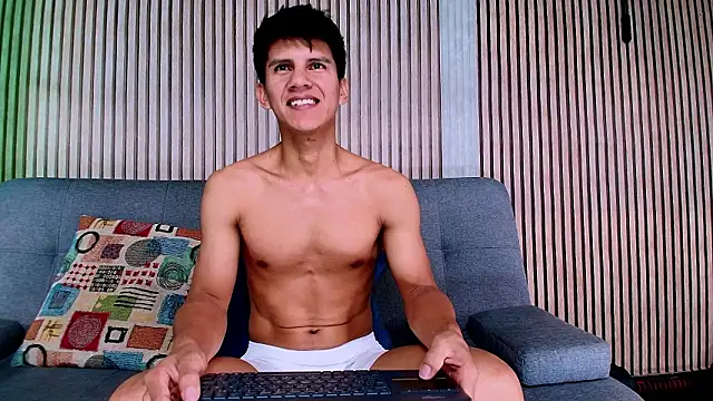 Snapshot of Atlas_desire chatting on 01/19/26, 01:59 Atlas desire online show from 01/19/26, 01:59