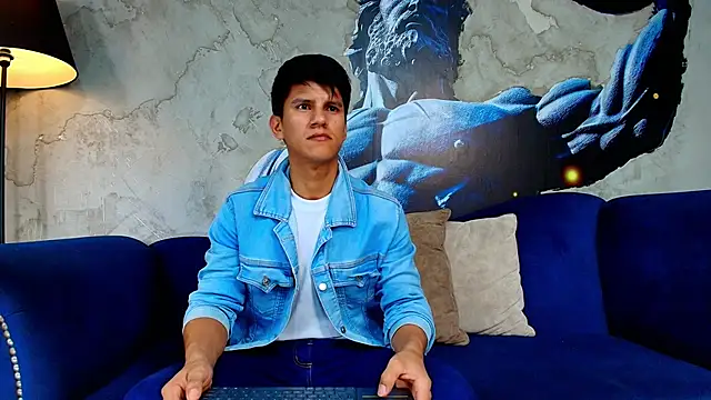 Snapshot of Atlas_desire chatting on 03/02/26, 07:32 Atlas desire online show from 03/02/26, 07:32