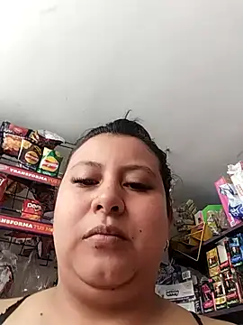 Snapshot of SexyandnaughtyLatinos chatting on 03/31/26, 02:06 SexyandnaughtyLatinos online show from 03/31/26, 02:06