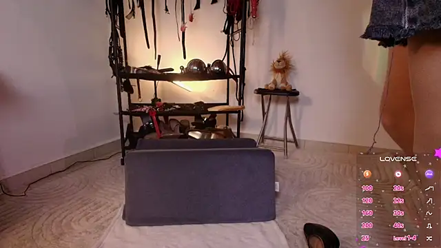 ariannaconnor  online show from 05/08/26, 02:50