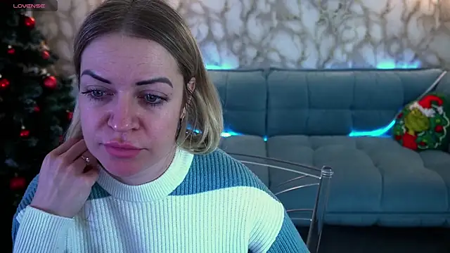 AnnaRayy online show from 01/10/26, 06:48