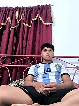 VersedChip online show from 02/07/26, 12:03