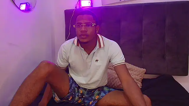 Latinblack 98 online show from 01/11/26, 01:16