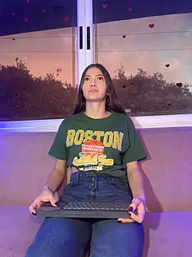 EmmaJhoons online show from 02/21/26, 11:44