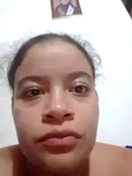 Snapshot of aAily-m chatting on 01/13/26, 11:21 aAily-m online show from 01/13/26, 11:21