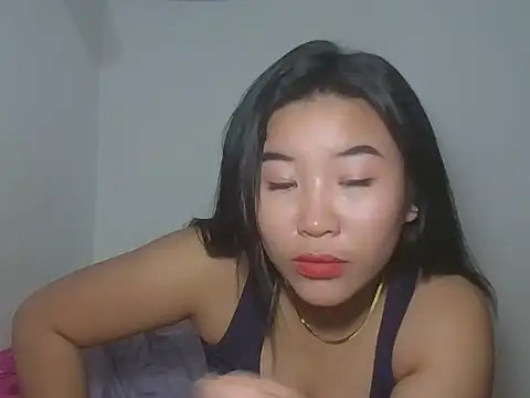 Zyeiii online show from 02/09/26, 04:33