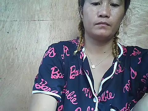 lovelyxxx88 online show from 02/09/26, 12:36