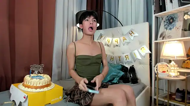 urtwinkbrixz online show from 05/05/26, 05:15
