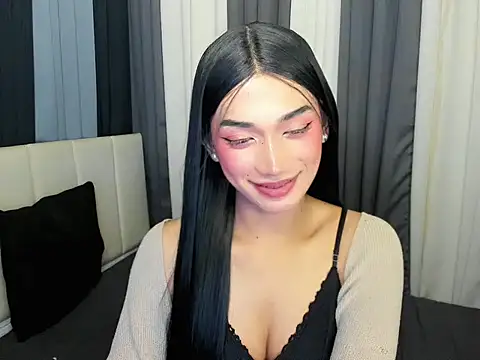 FyangFoxx online show from 04/11/26, 07:07