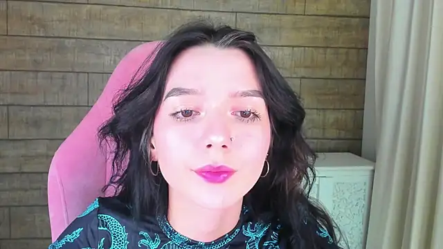 VanessaVienne online show from 03/09/26, 04:22