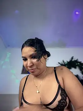 YaraXX1 online show from 02/06/26, 04:39