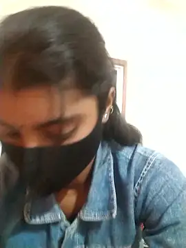 Erotic-Girl online show from 01/13/26, 06:35